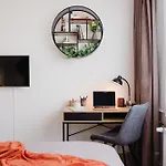 Prague Days - 2Bdr Apt - Workspace - 200Mbps Wifi
