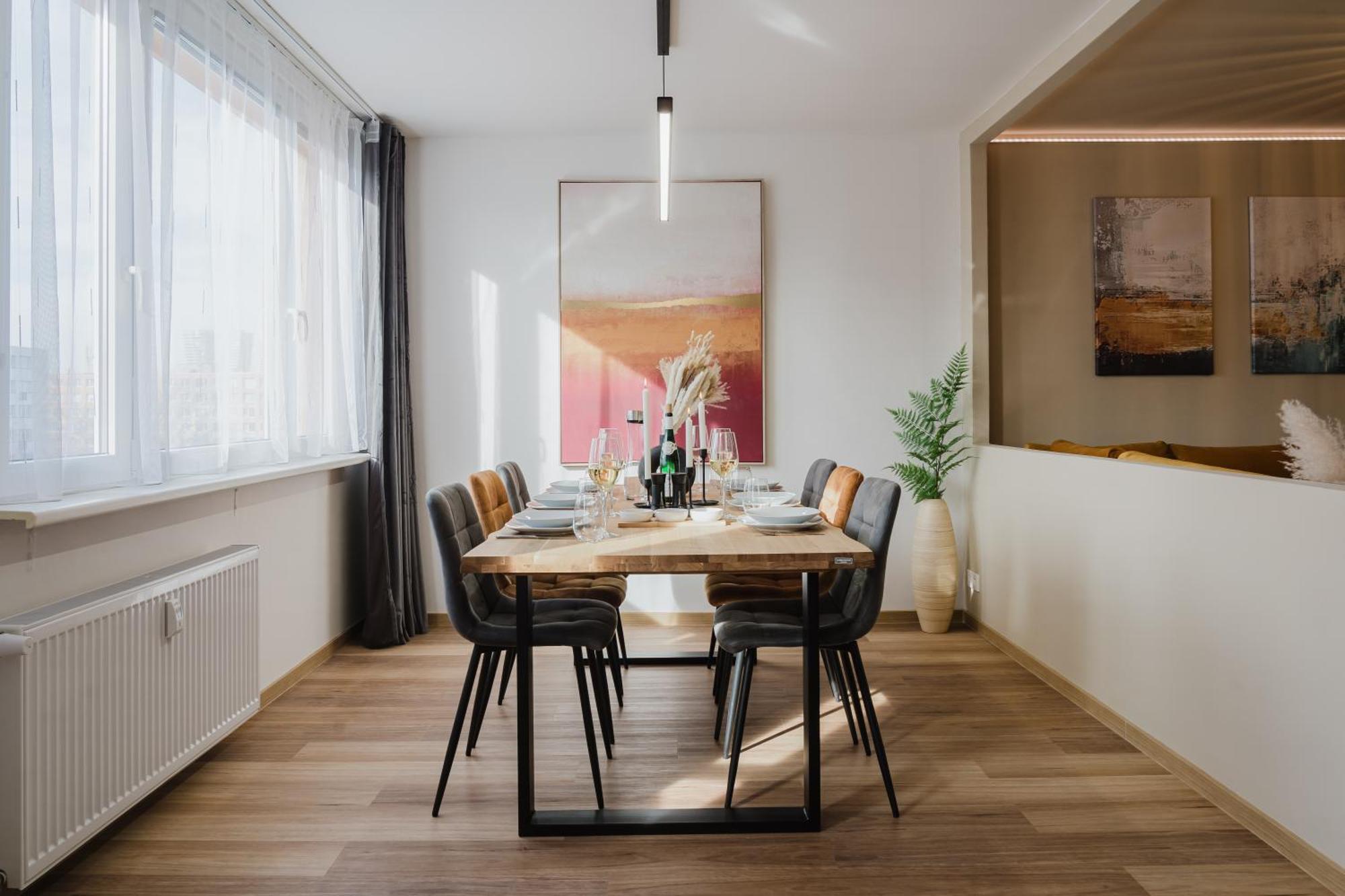 Days - 2bdr - Workspace - 200mbps Wifi Apartamento *