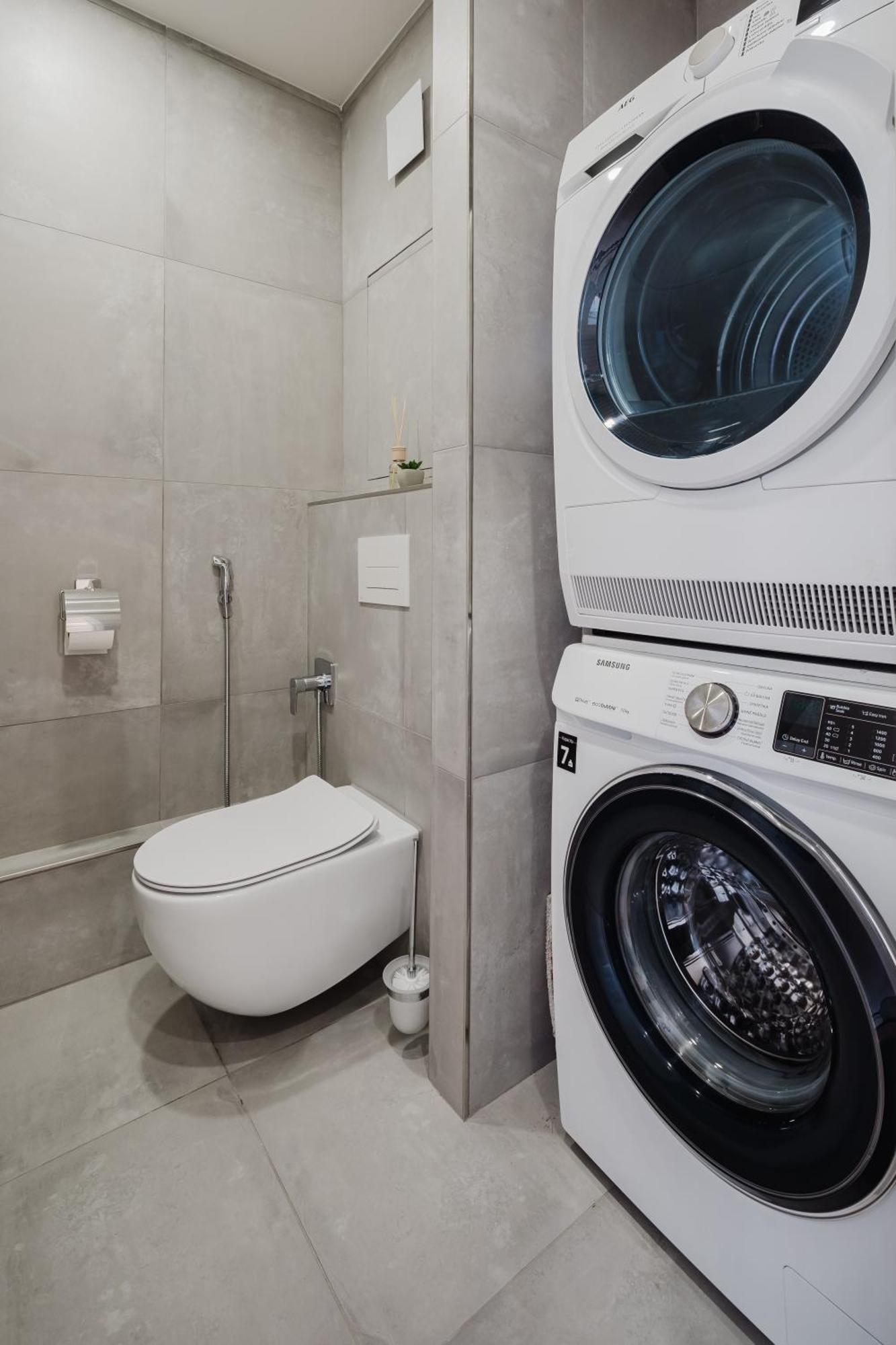 Days - 2bdr - Workspace - 200mbps Wifi Appartamento Praga