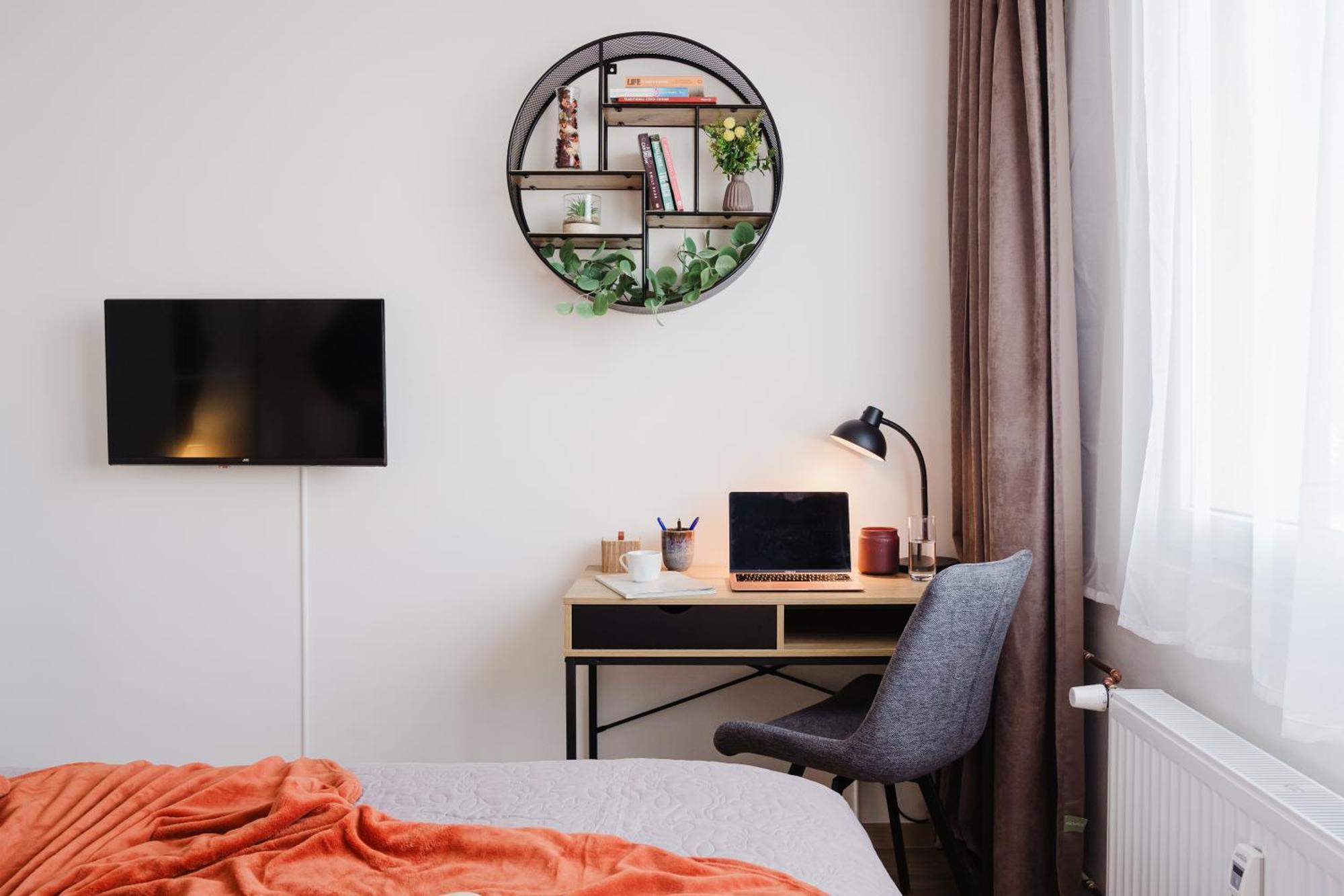 Appartamento Days - 2bdr - Workspace - 200mbps Wifi Praga