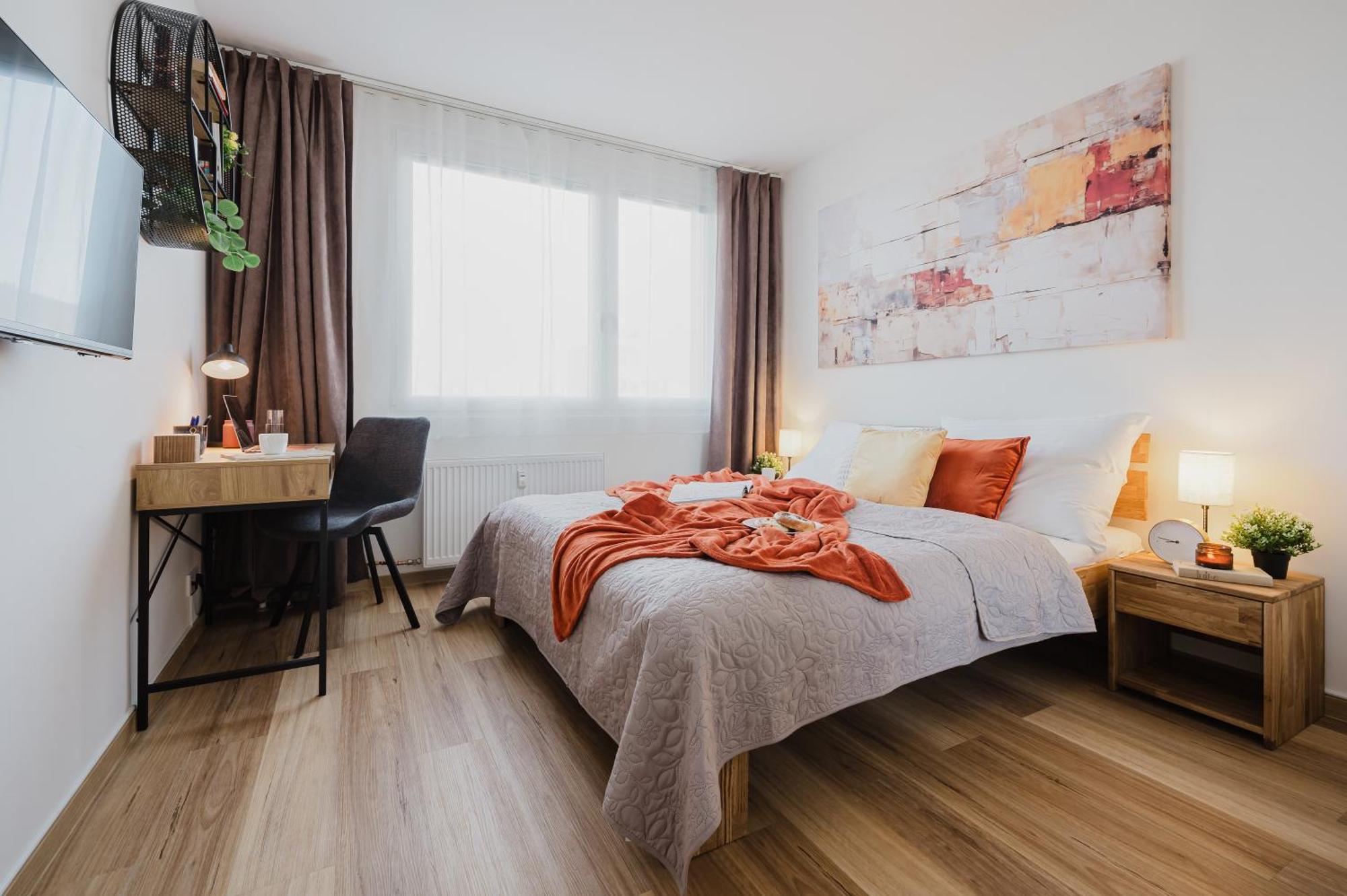 Appartamento Days - 2bdr - Workspace - 200mbps Wifi Praga
